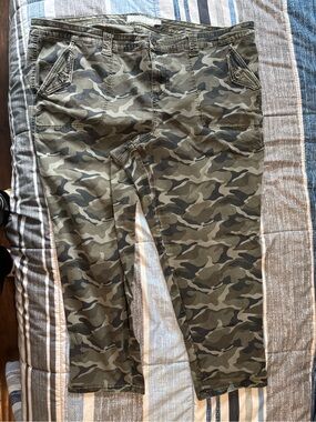 Torrid Women’s Camo Cargo Pants - Olive Green